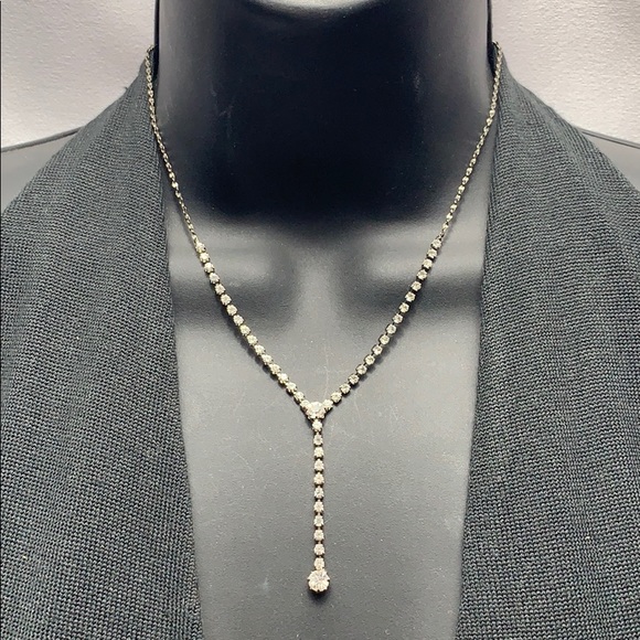 Jewelry - Dainty Rhinestone Necklace